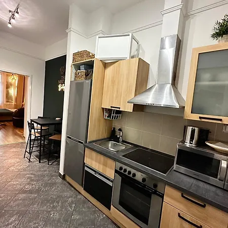 The Nest -studio With Ac דירה *