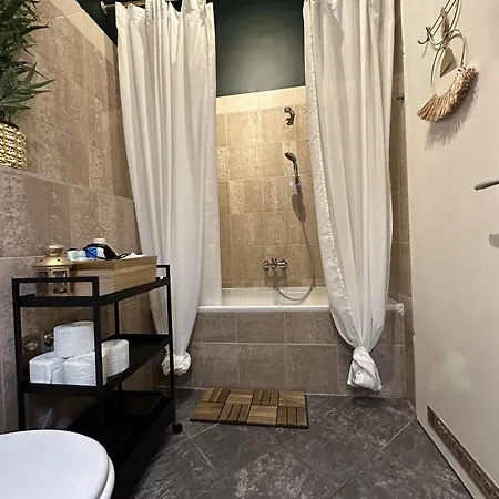 아파트 The Nest -studio With Ac